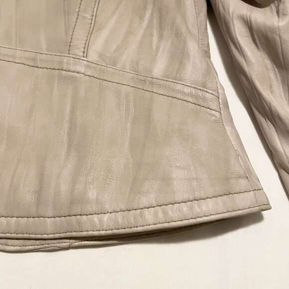 Danier Leather Womans Size Medium Jacket - Picture 15 of 16